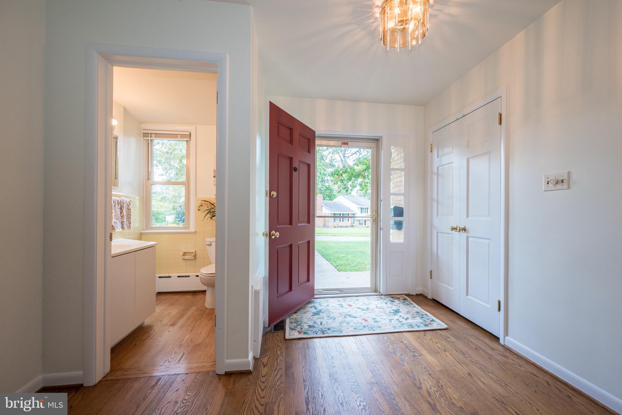217 Cheltenham Road Newark, DE 19711 - Photo 10 of 53 Half Bath in Foyer