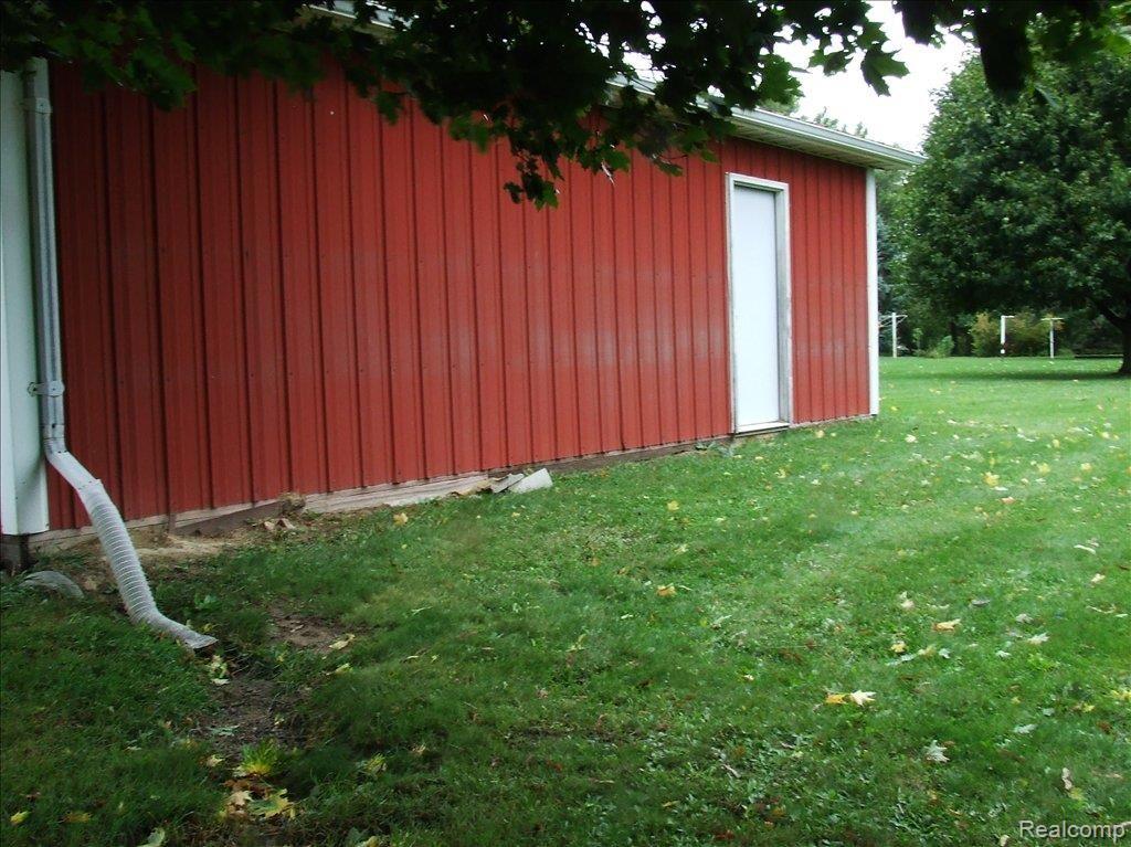 5948 Thomas Road Oxford, MI 48371 - Photo 23 of 25 5948 Thomas Rd Oxford (38)