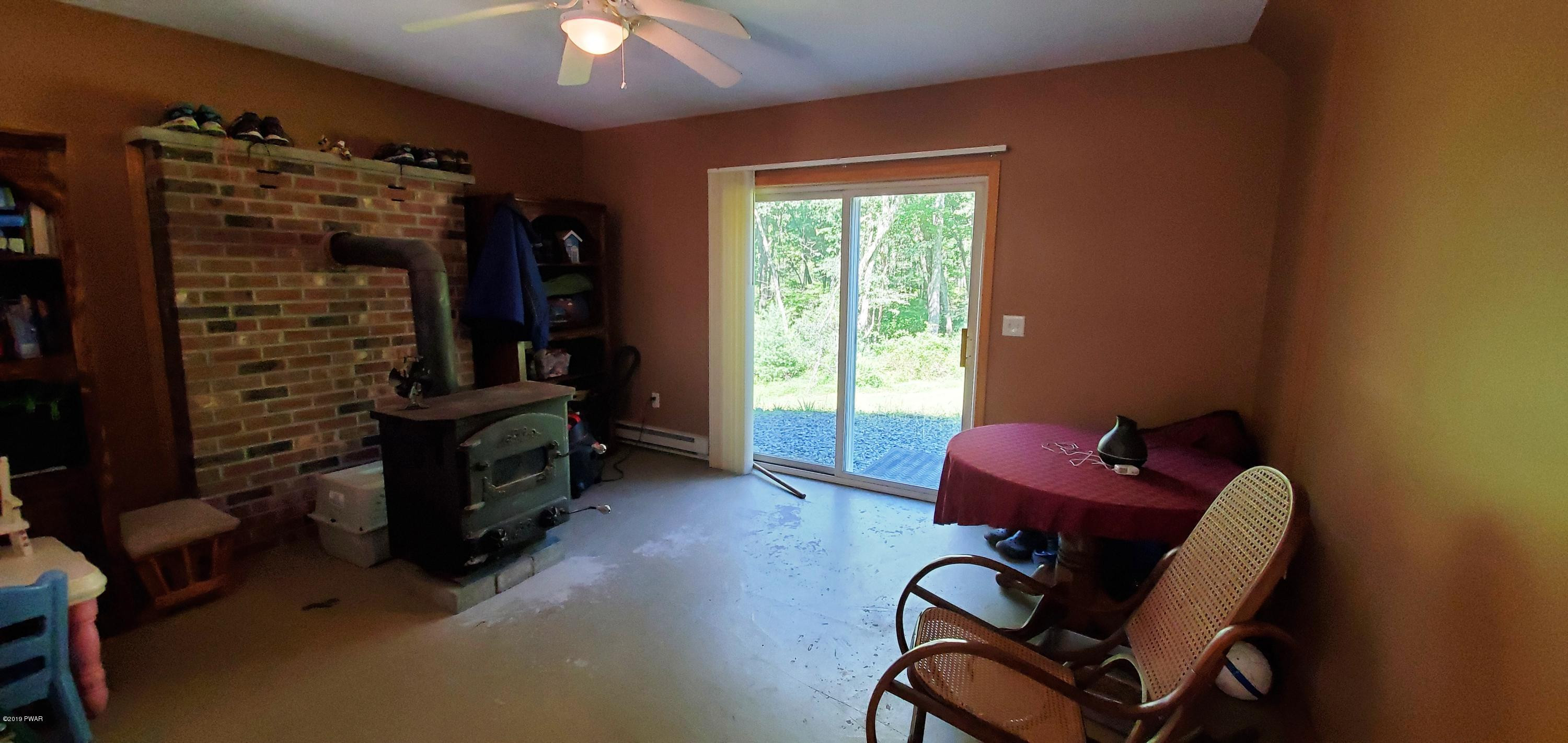 151 Weber Road Milford, PA 18337 - Photo 15 of 28 Family Room