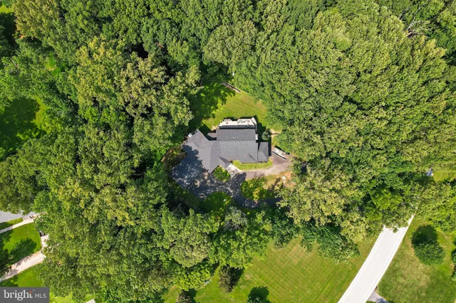 $1,595,000 | 6625 Isle Of Skye Drive, Highland, MD 20777