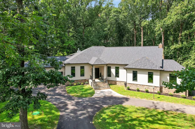 $1,595,000 | 6625 Isle Of Skye Drive, Highland, MD 20777