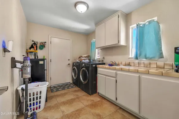 $499,900 | 8016 Avenue D 12 W Lancaster Ca West, Lancaster, CA 93536