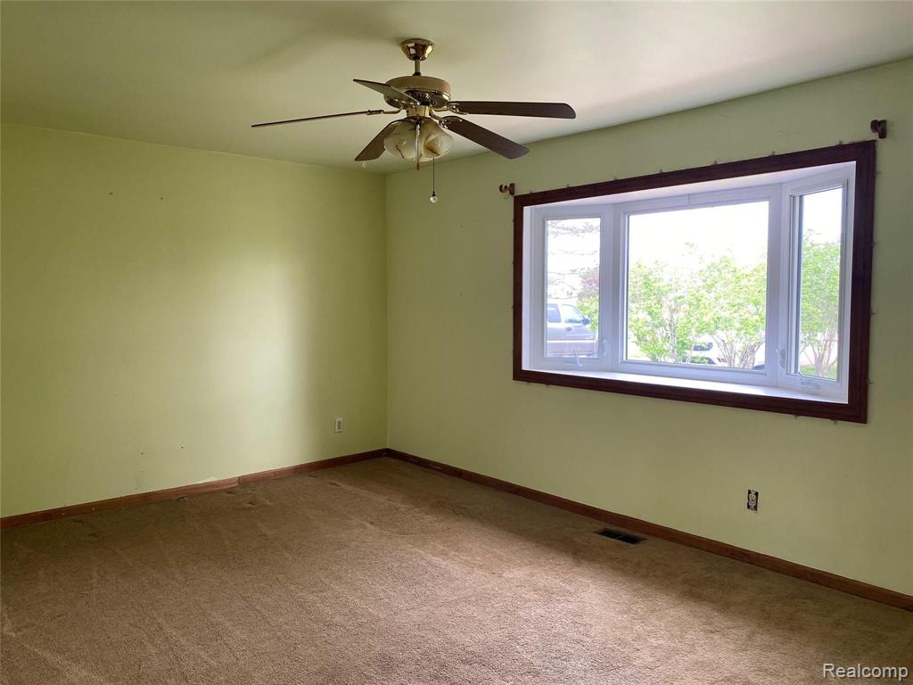 15159 Imlay City Road Capac, MI 48014 - Photo 15 of 22