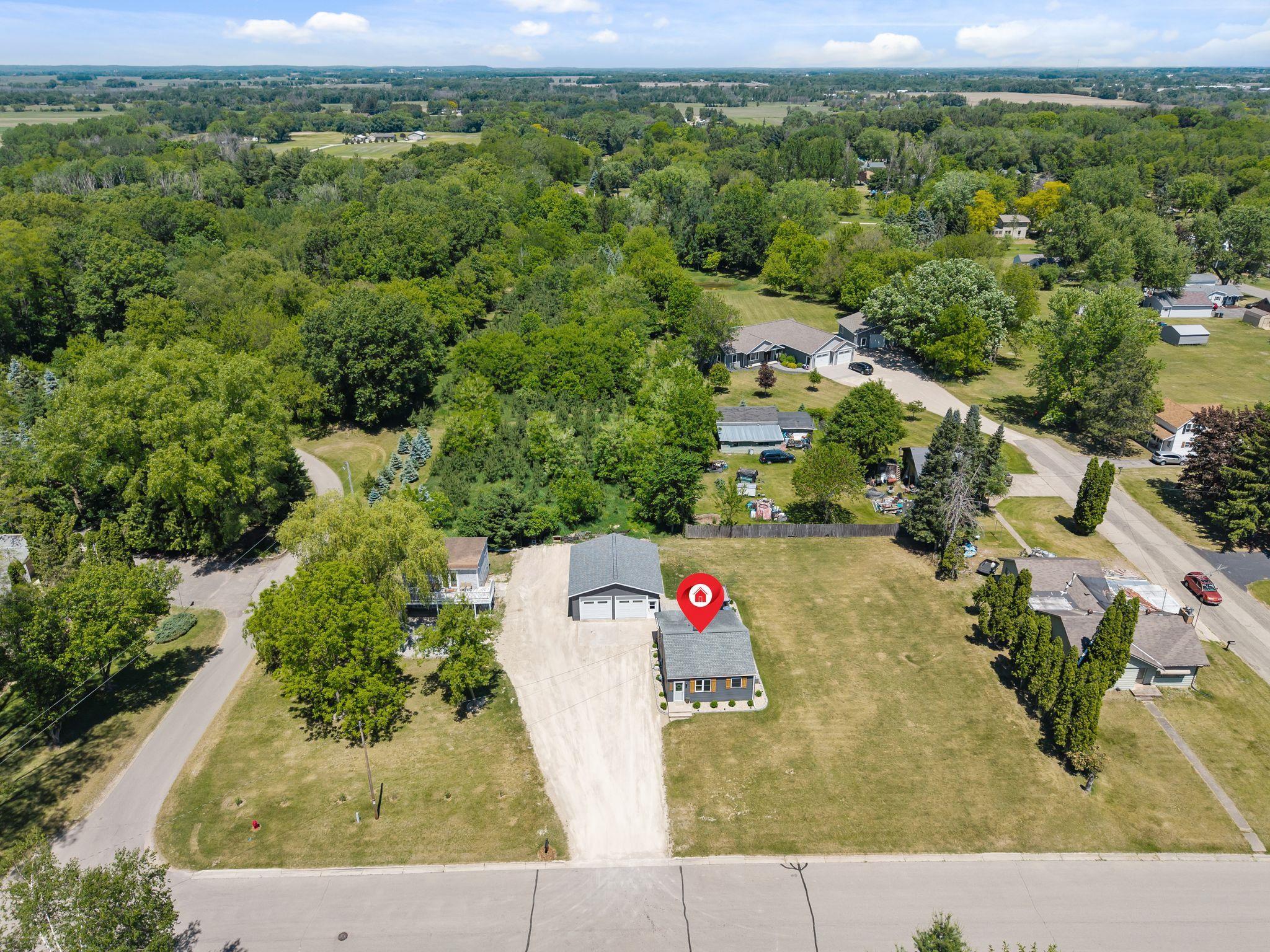 499 Elm Street Berlin, WI 54923 - Photo 50 of 59