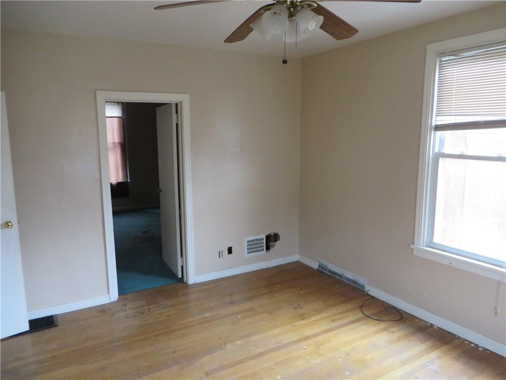 325 Evergreen Road Pittsburgh, PA 15209 - Photo 9 of 25 Bedroom with hardwood floors