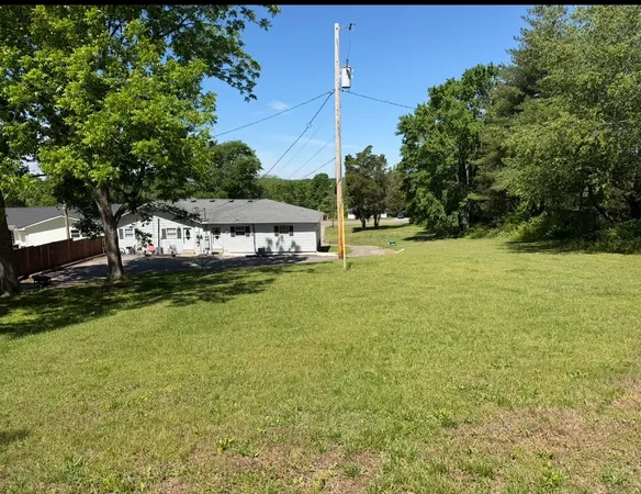 $1,595 | 302 A Dobbins Pike, Gallatin, TN 37066