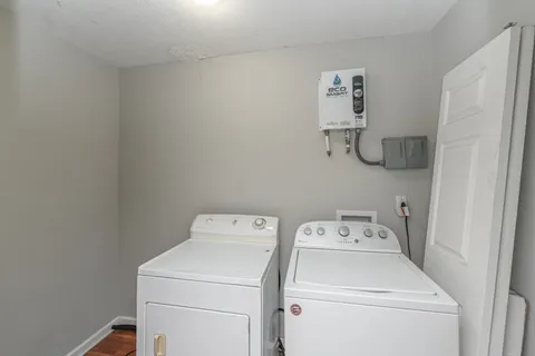 $1,695 | 302 A Dobbins Pike, Gallatin, TN 37066