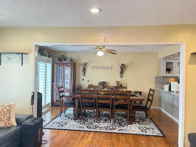 a living room with lots of furniture and rug