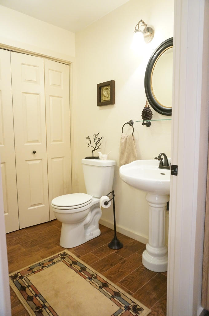 72 Spring Hill Road Weaverville, CA 96093 - Photo 11 of 24 Guest Bathroom #2