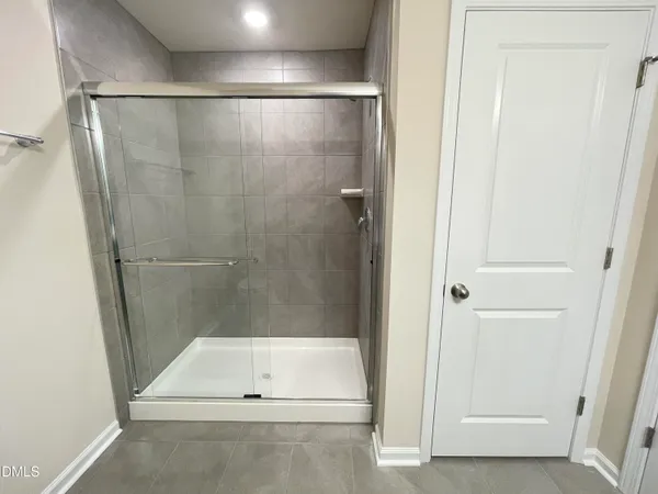 $1,995 | 2421 Hedge Maple Drive, Raleigh, NC 27603