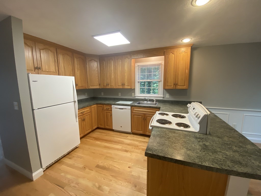 11 Averill Road, Unit 1 Middleton, MA 01949 - Photo 13 of 28 Gallery Image 13