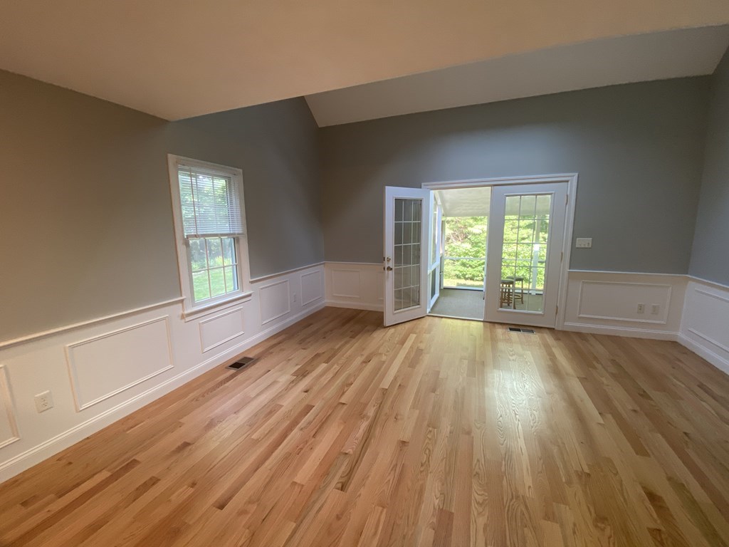 11 Averill Road, Unit 1 Middleton, MA 01949 - Photo 3 of 28 Gallery Image 3