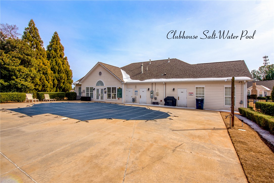 113 Life Style Lane Anderson, SC 29621 - Photo 22 of 28 This outdoor pool area offers a refreshing oasis for relaxation and recreation.