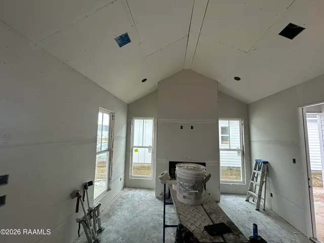 $319,999 | 108 Harbourside Drive, Youngsville, LA 70592