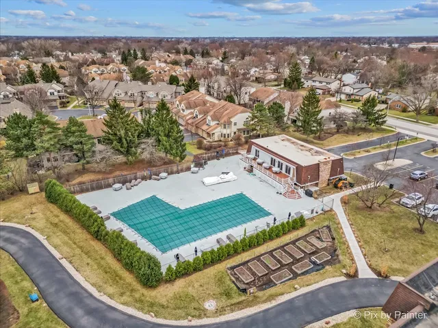 $232,900 | 3350 North Carriageway Drive, Unit 411, Arlington Heights, IL 60004