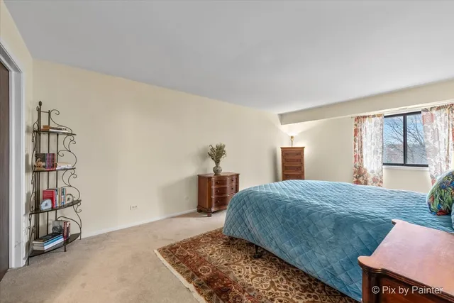 $232,900 | 3350 North Carriageway Drive, Unit 411, Arlington Heights, IL 60004