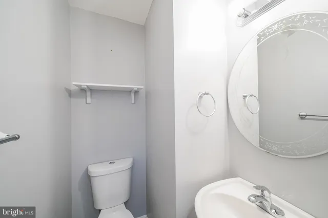 $2,395 | 19611 Rhinestone Drive, Germantown, MD 20874