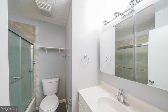 $2,395 | 19611 Rhinestone Drive, Germantown, MD 20874