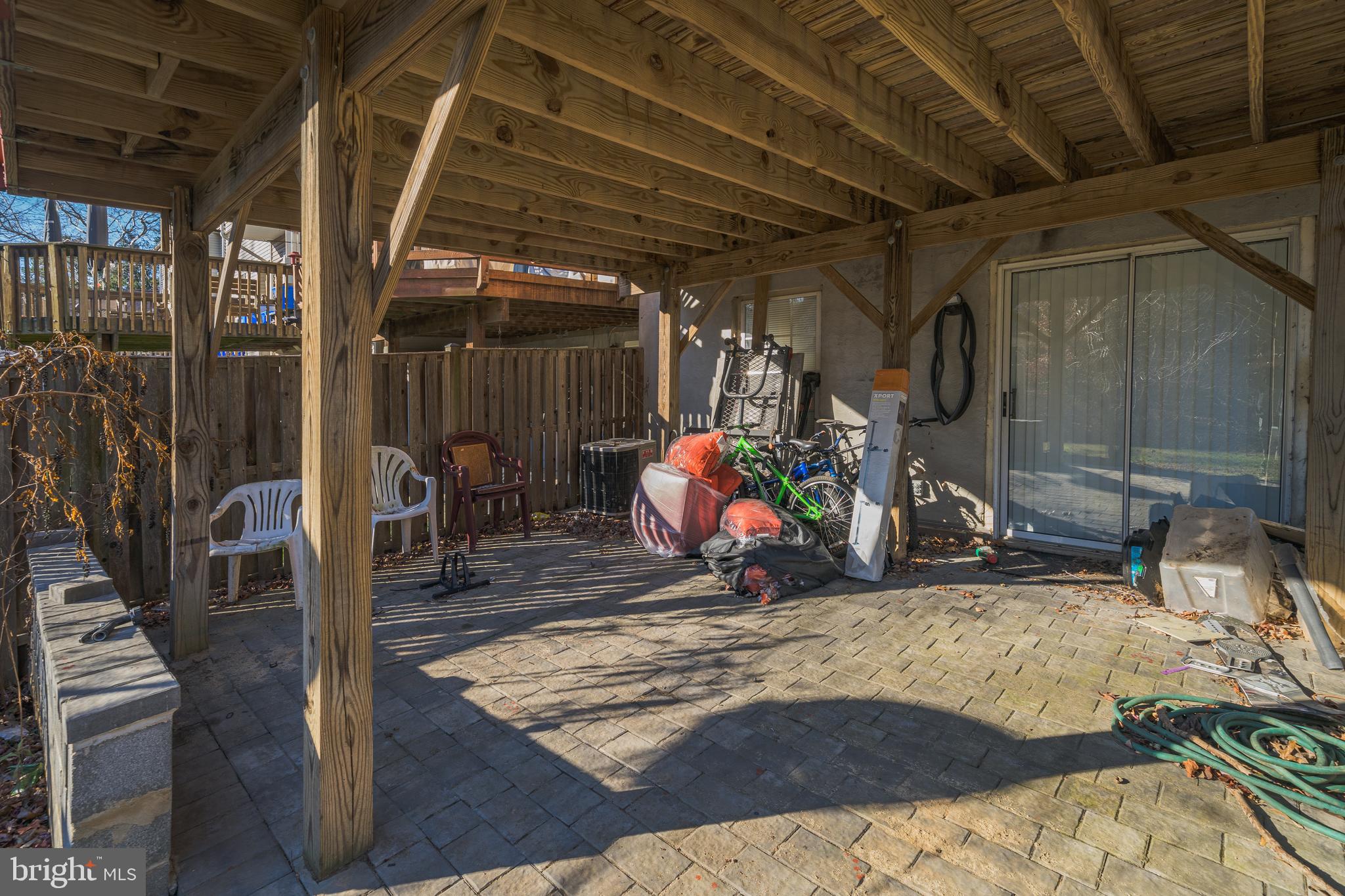 19611 Rhinestone Drive Germantown, MD 20874 - Photo 40 of 47 patio