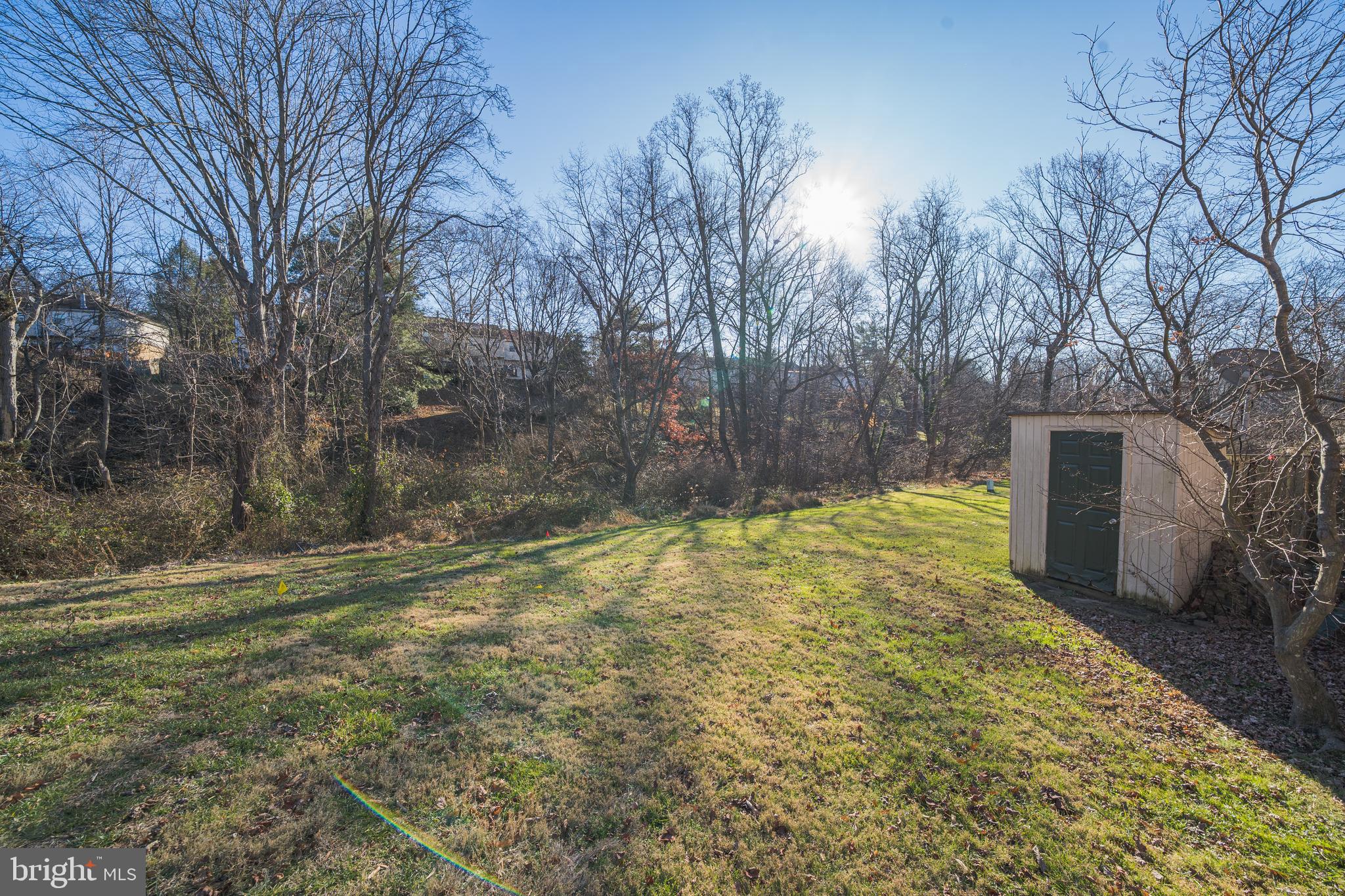 19611 Rhinestone Drive Germantown, MD 20874 - Photo 42 of 47 rear exterior