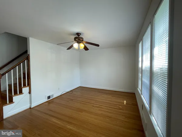 $3,000 | 2011 27th Street South, Arlington, VA 22206