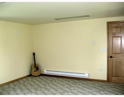 3008 Enon Road Enon Valley, PA 16120 - Photo 7 of 11 Den/Family/Great Room.