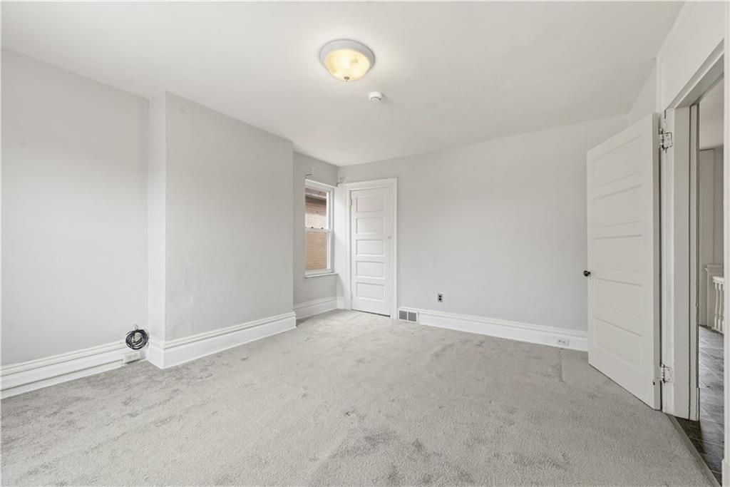 7215 Whipple Street Pittsburgh, PA 15218 - Photo 27 of 46 a view of an empty room