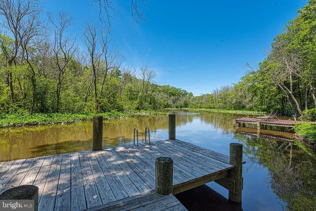 $625,000 | 5686 North Nithsdale Drive, Salisbury, MD 21801