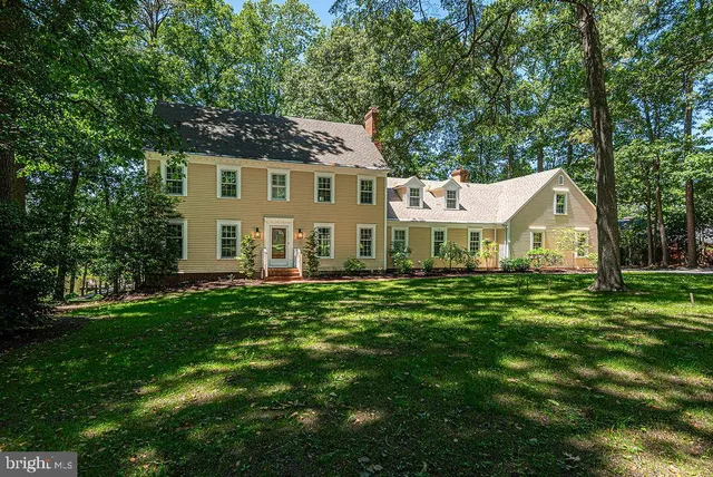 $625,000 | 5686 North Nithsdale Drive, Salisbury, MD 21801