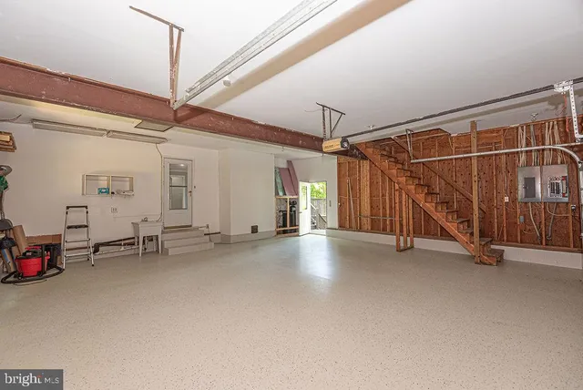 $625,000 | 5686 North Nithsdale Drive, Salisbury, MD 21801