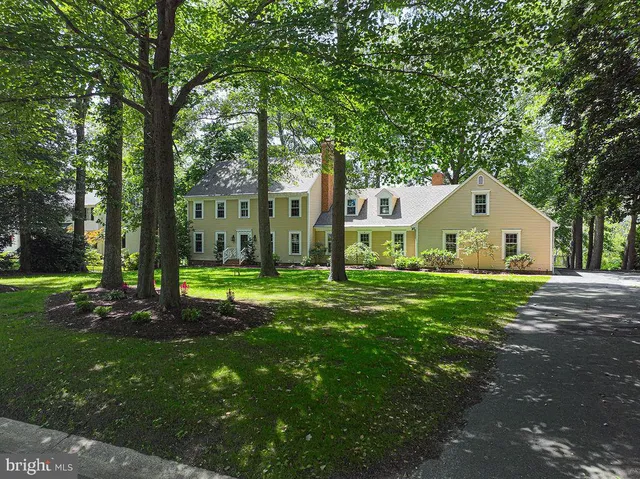 $625,000 | 5686 North Nithsdale Drive, Salisbury, MD 21801