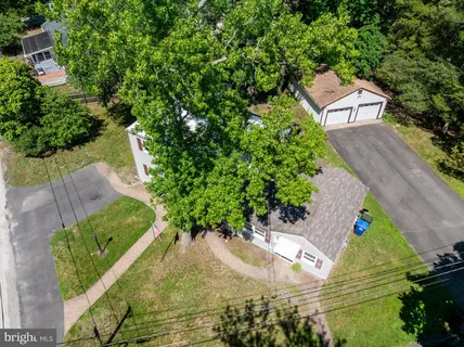 $550,000 | 125 Iroquois Trail, Medford Lakes, NJ 08055