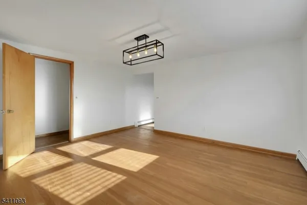 $2,850 | 911 Cedar Street, Boonton, NJ 07005