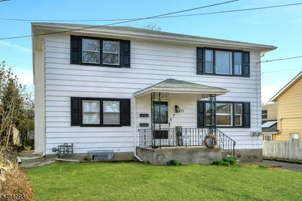 $2,850 | 911 Cedar Street, Boonton, NJ 07005