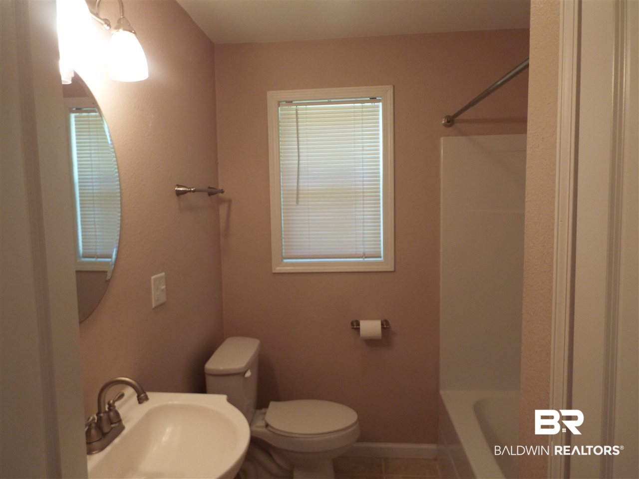 2230 Island Road Mobile, AL 36605 - Photo 4 of 31