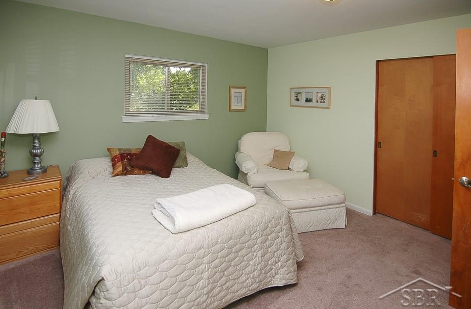 7735 North Gleaner Road Freeland, MI 48623 - Photo 10 of 21 31341760-9.JPG