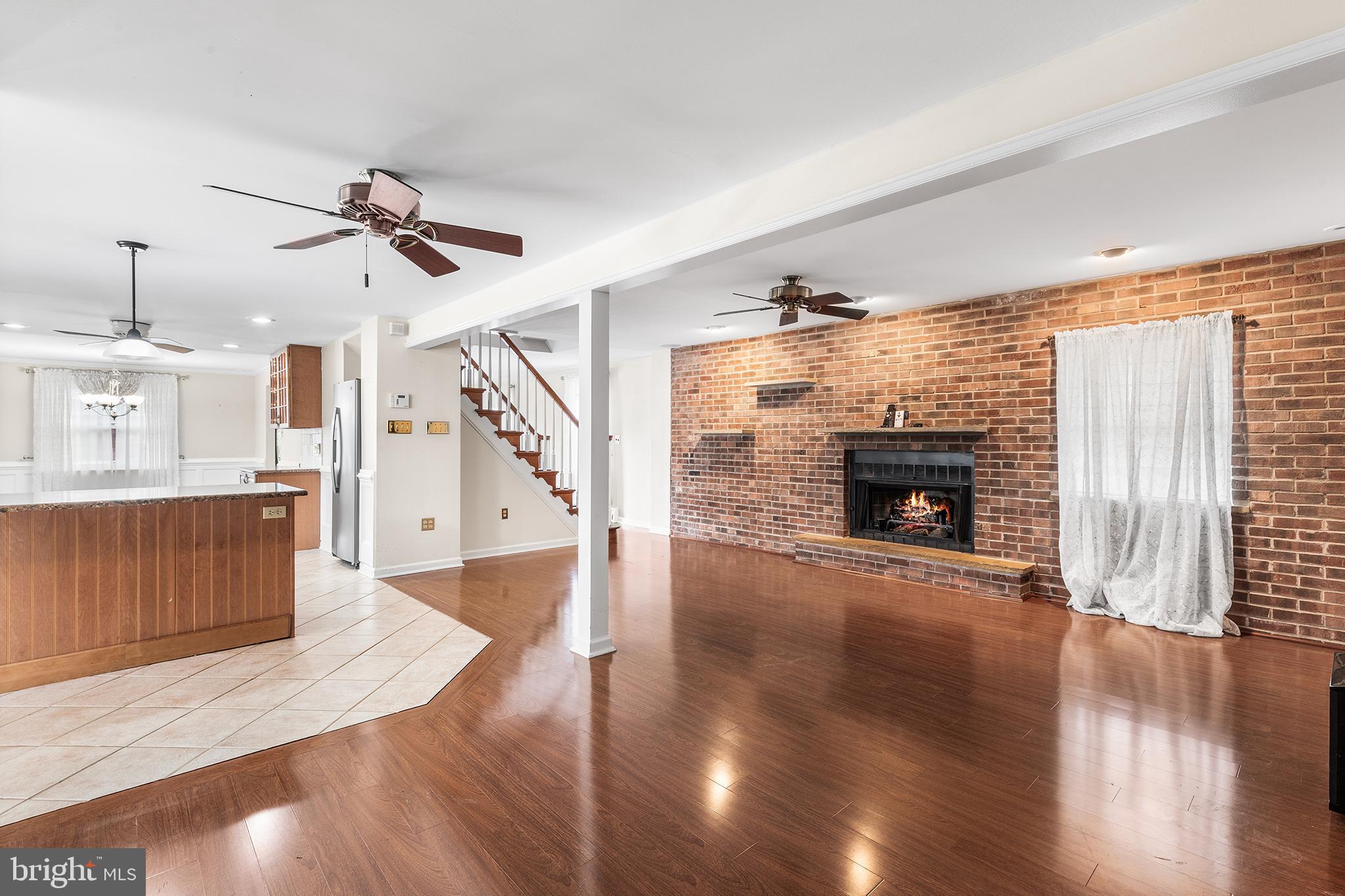 2747 Springhill Road Secane, PA 19018 - Photo 8 of 40 Family room