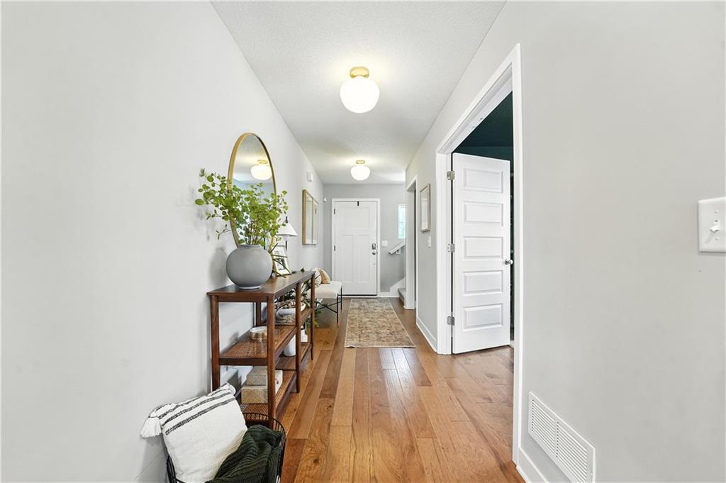 8908 Southwest 9th Street Blue Springs, MO 64064 - Photo 3 of 54