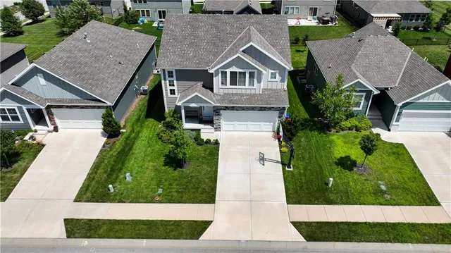 $425,000 | 8908 Southwest 9th Street, Blue Springs, MO 64064