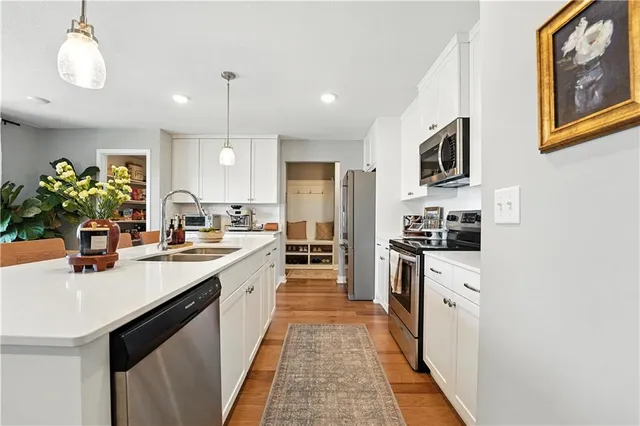 $425,000 | 8908 Southwest 9th Street, Blue Springs, MO 64064