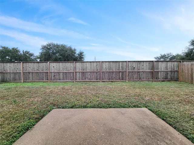 $1,875 | 4010 Redwood Hill Court, Fresno, TX 77545