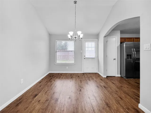 $1,875 | 4010 Redwood Hill Court, Fresno, TX 77545