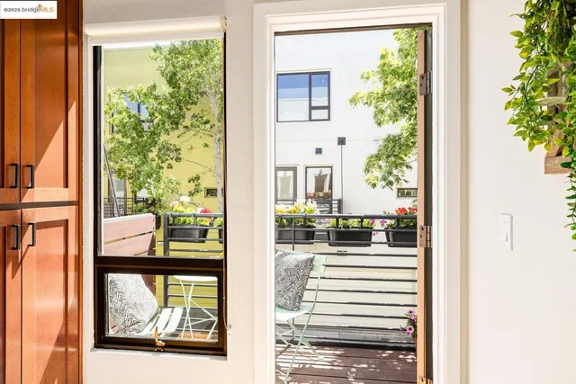 $499,000 | 1759 14th Street, Oakland, CA 94607