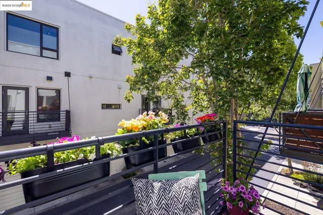 $499,000 | 1759 14th Street, Oakland, CA 94607