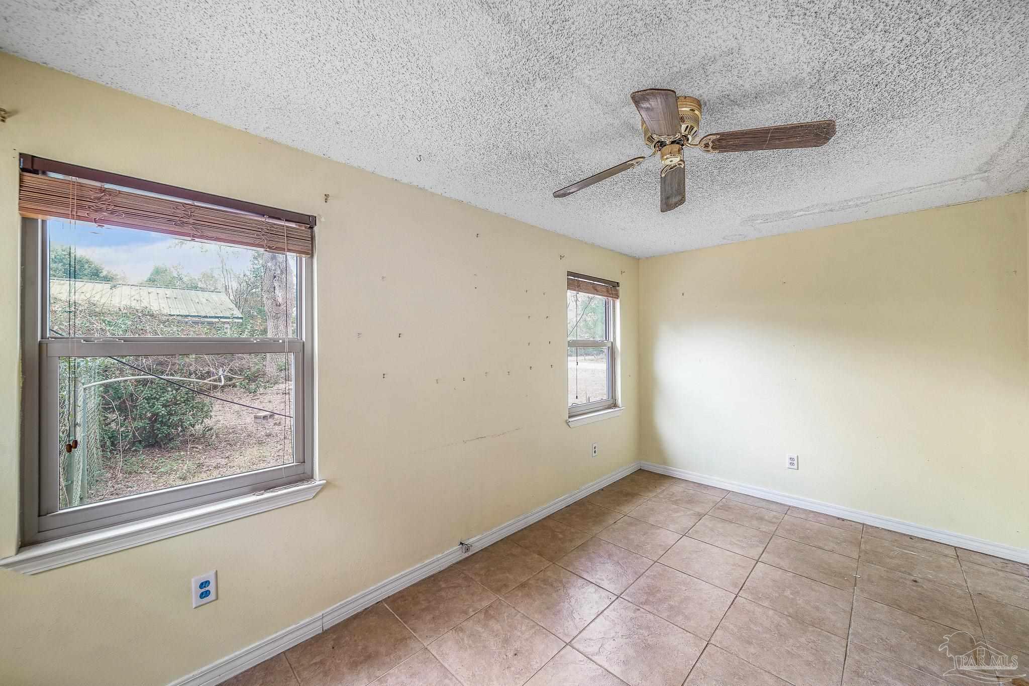 10612 Tanton Road Pensacola, FL 32506 - Photo 11 of 31 Gallery Image 11