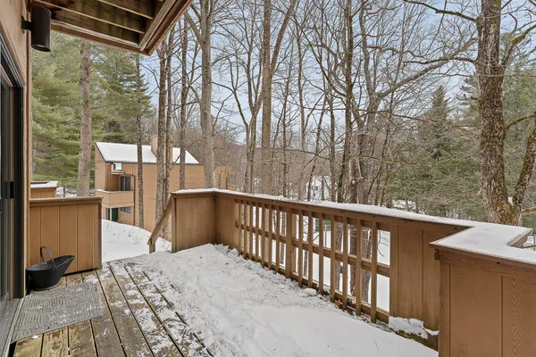 $389,000 | 19 Timberline Drive, Unit 9, Warren, VT 05674