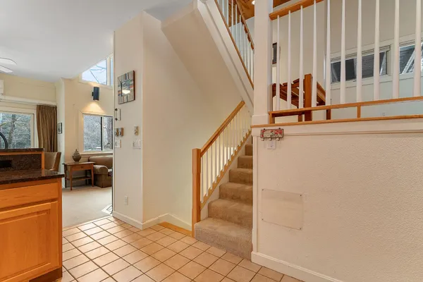 $389,000 | 19 Timberline Drive, Unit 9, Warren, VT 05674