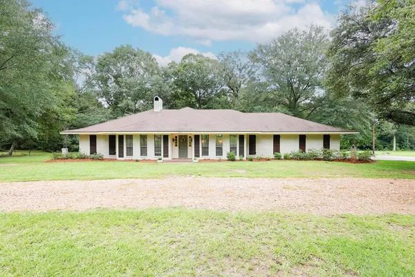 $275,000 | 1030 Kenna Road, Summit, MS 39666