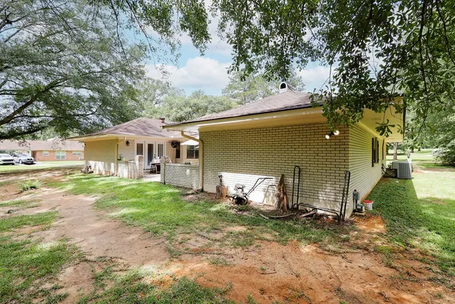$275,000 | 1030 Kenna Road, Summit, MS 39666