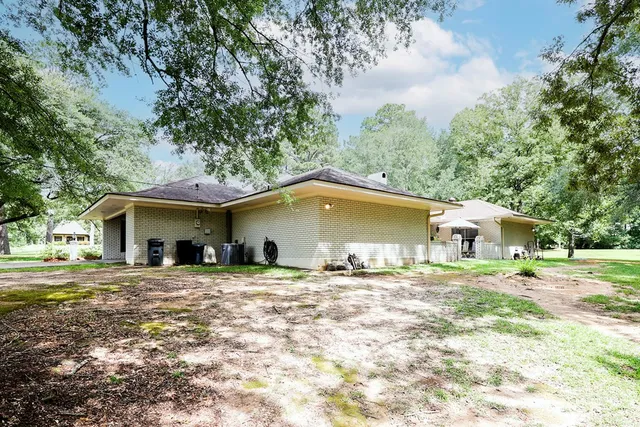 $275,000 | 1030 Kenna Road, Summit, MS 39666